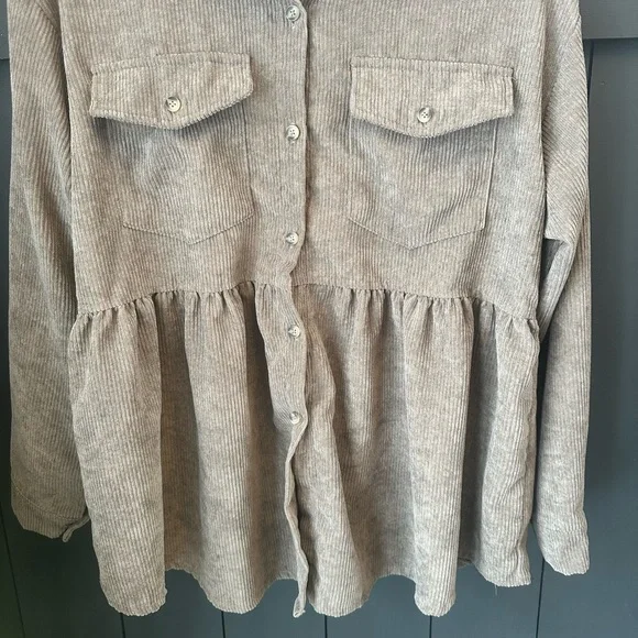 Woman's Taupe Corduroy Lightweight Ruffled Jacket‎ size XL - Picture 5 of 11